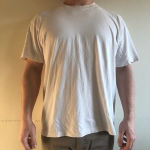 Basic white T shirt